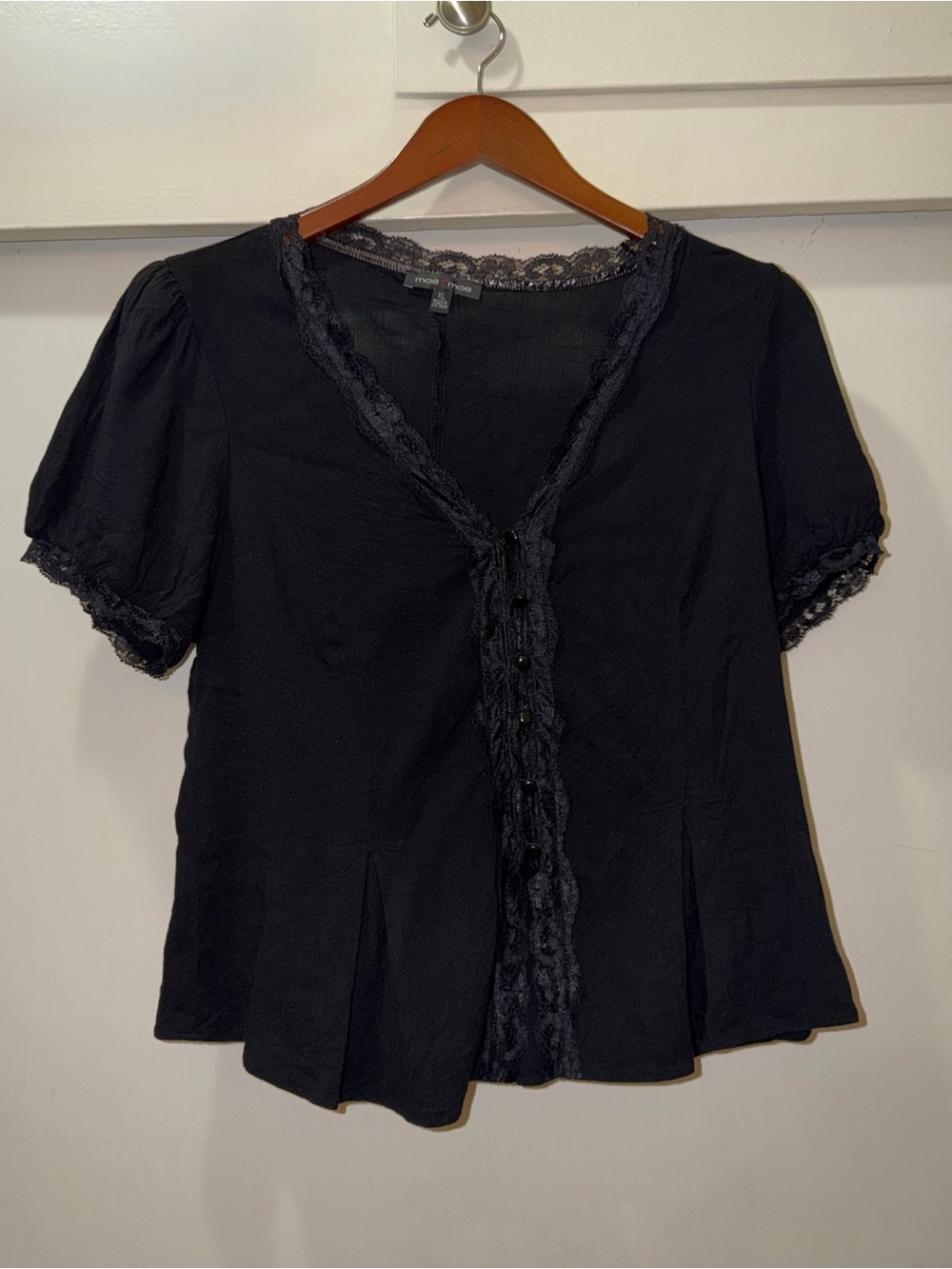 Moa Moa Black Coquette Lace Peplum Blouse XL